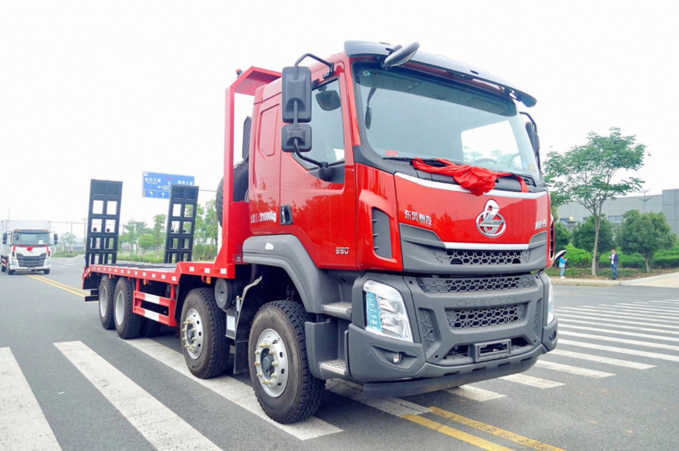 【35噸】柳汽前四后八平板運(yùn)輸車