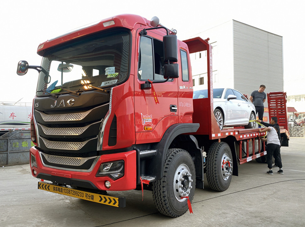 【國(guó)六】江淮K5X小三軸平板運(yùn)輸車